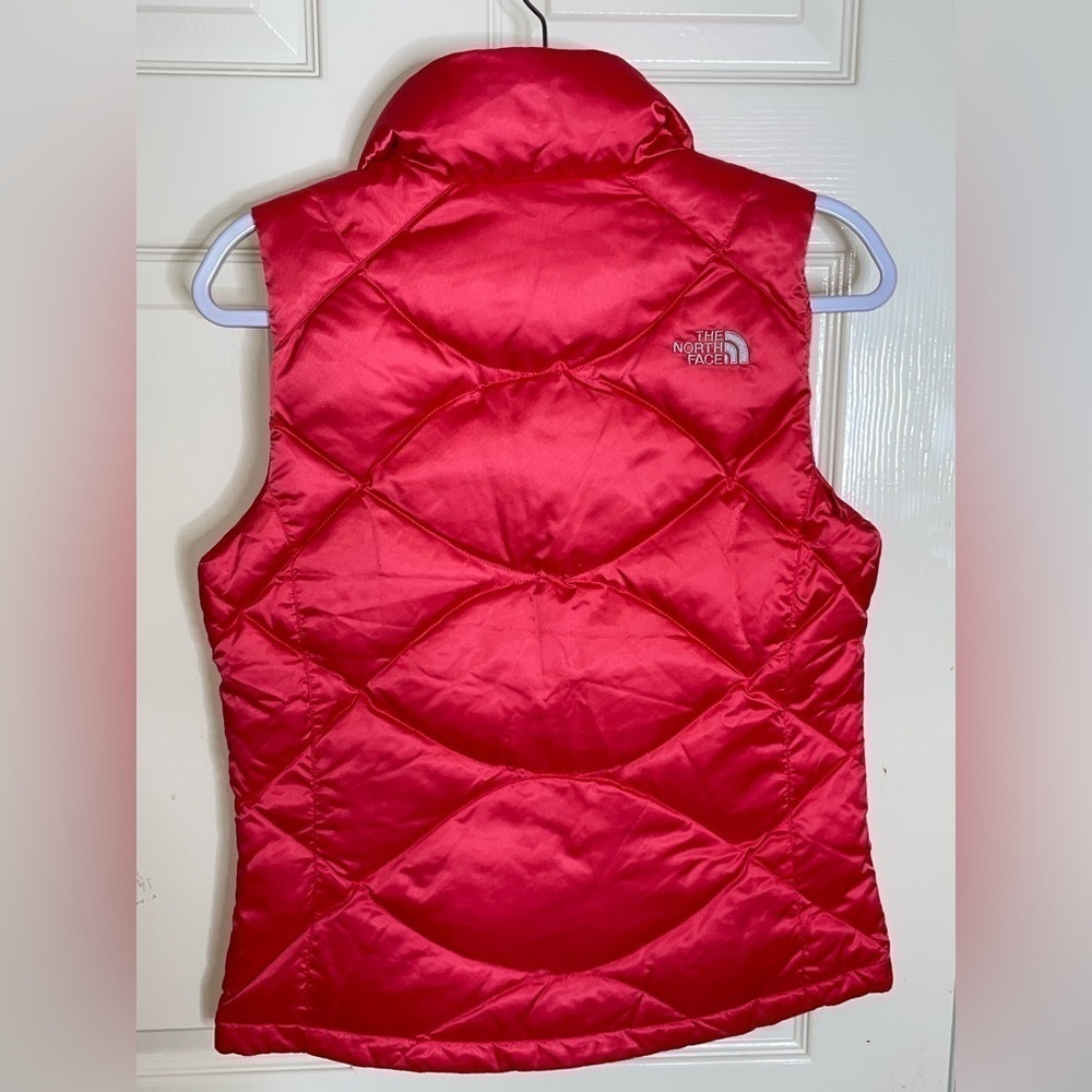 The North Face Women's Aconcagua Vest II Shiny RED - SIZE Small​​​​​​​​​​​​​ - Picture 5 of 11